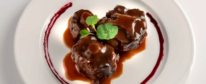 Rabo de toro al vino tinto